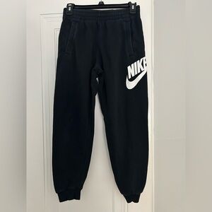 Boys Nike sweats